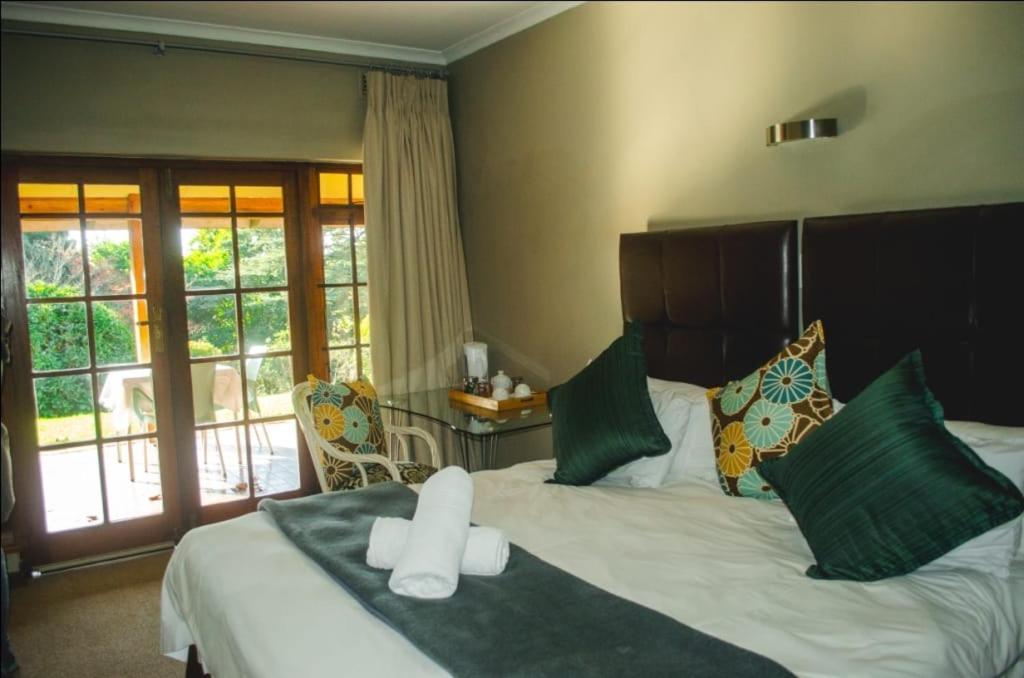 Villa Phezulu Safari Park Botha's Hill Exterior foto